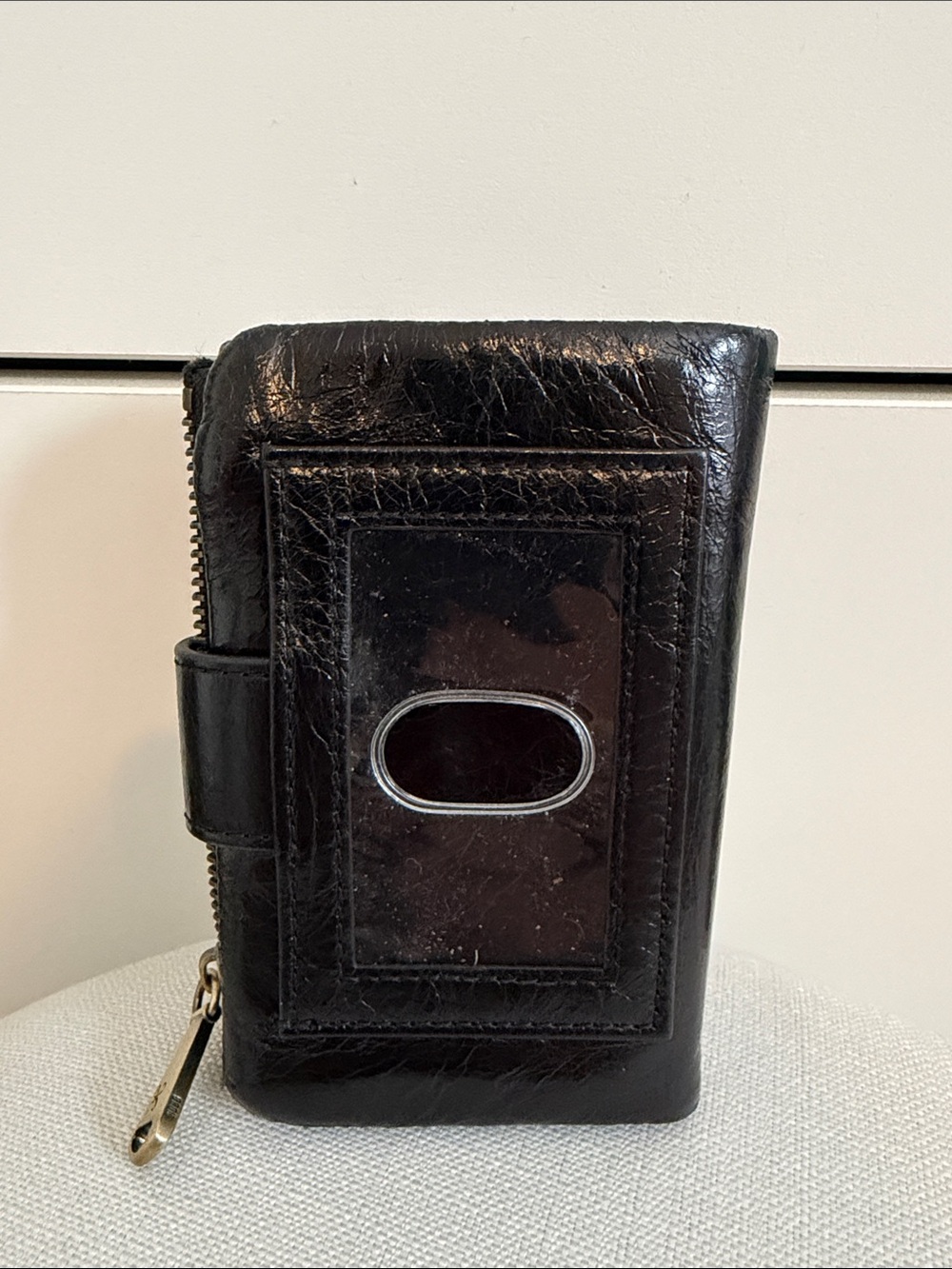 HOBO Black Patent Leather Snap & Zip Wallet - Picture 2 of 8